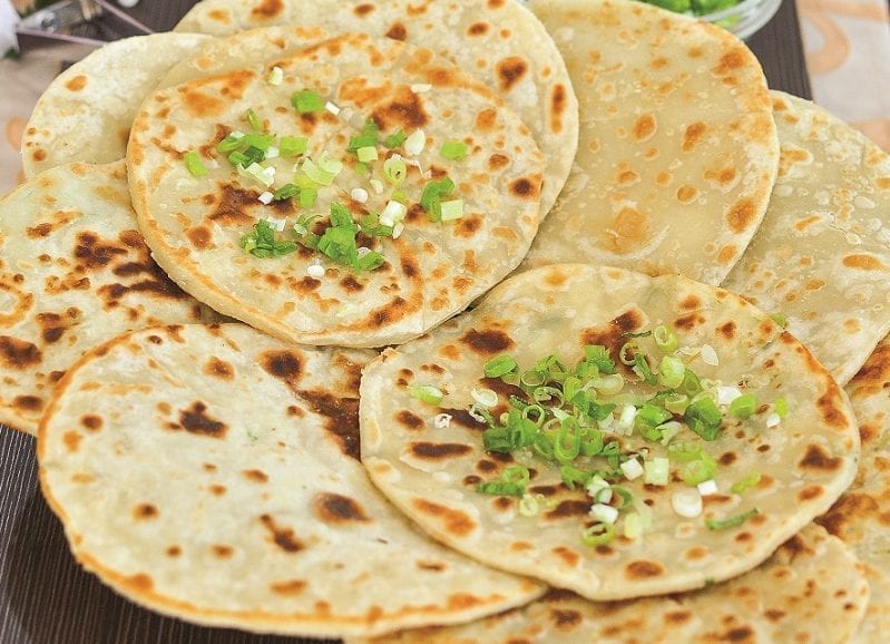 Roti Naan: Mengungkap 10 Fakta Sejarah dan Asal Usulnya