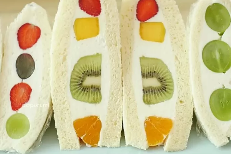 Apa Itu Fruit Sando