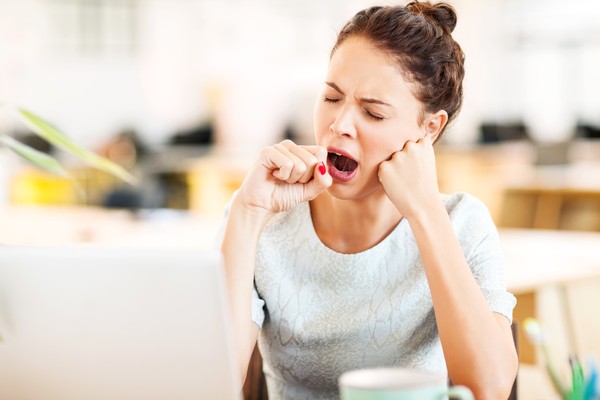 10 Kebiasaan Sehat untuk Menghindari Rasa Kantuk di Kantor