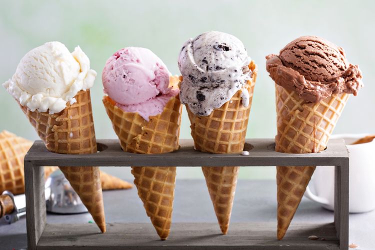 10 Manfaat Kesehatan dari Makan Es Krim