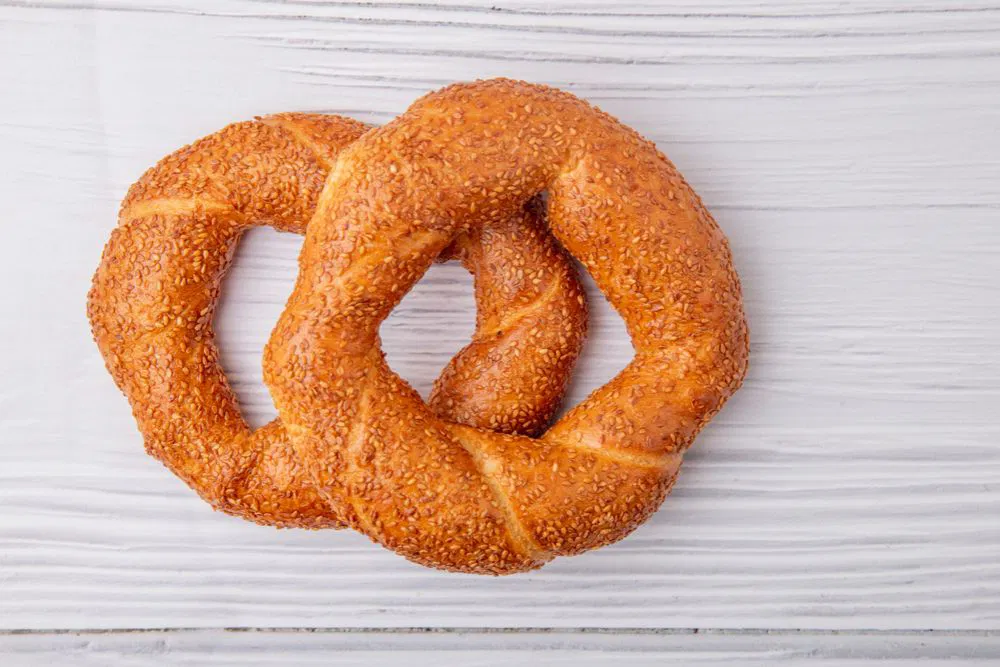 10 Cara Membuat Roti Bagel yang Empuk dan Lezat di Rumah