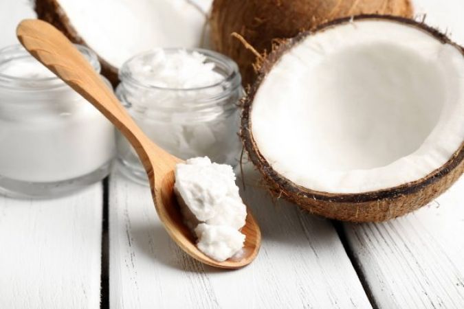 10 Manfaat Masker Kelapa untuk Kulit Wajah
