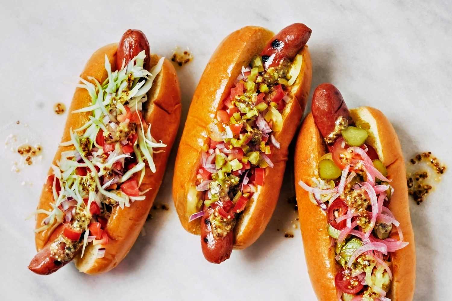 10 Ide Hotdog untuk Pesta Barbekyu yang Bikin Terasa Spesial