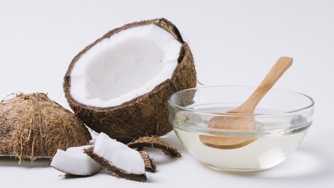 10 Manfaat Masker Kelapa untuk Kulit Wajah