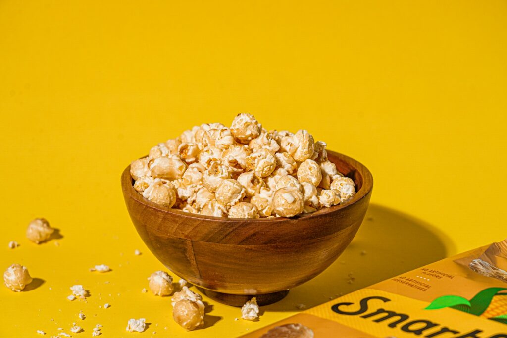 10 Cara Membuat Popcorn Karamel yang Renyah dan Manis