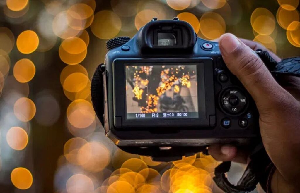 Kamera DSLR vs. Mirrorless: Mana yang Lebih Baik?