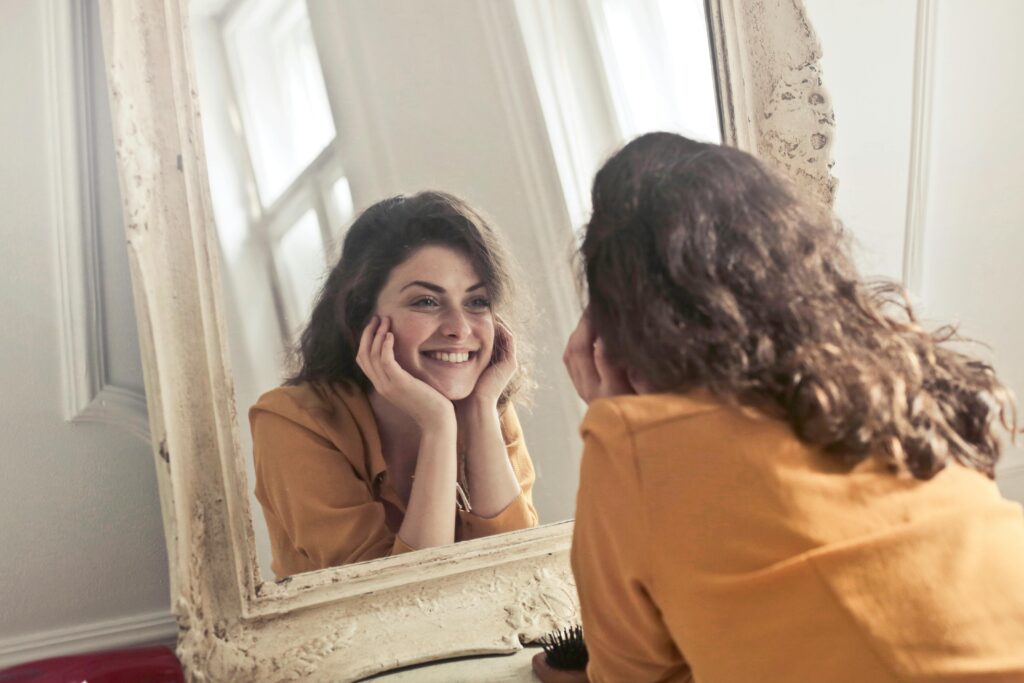 Perbedaan Antara ISFJ Dengan Tipe MBTI Lainnya