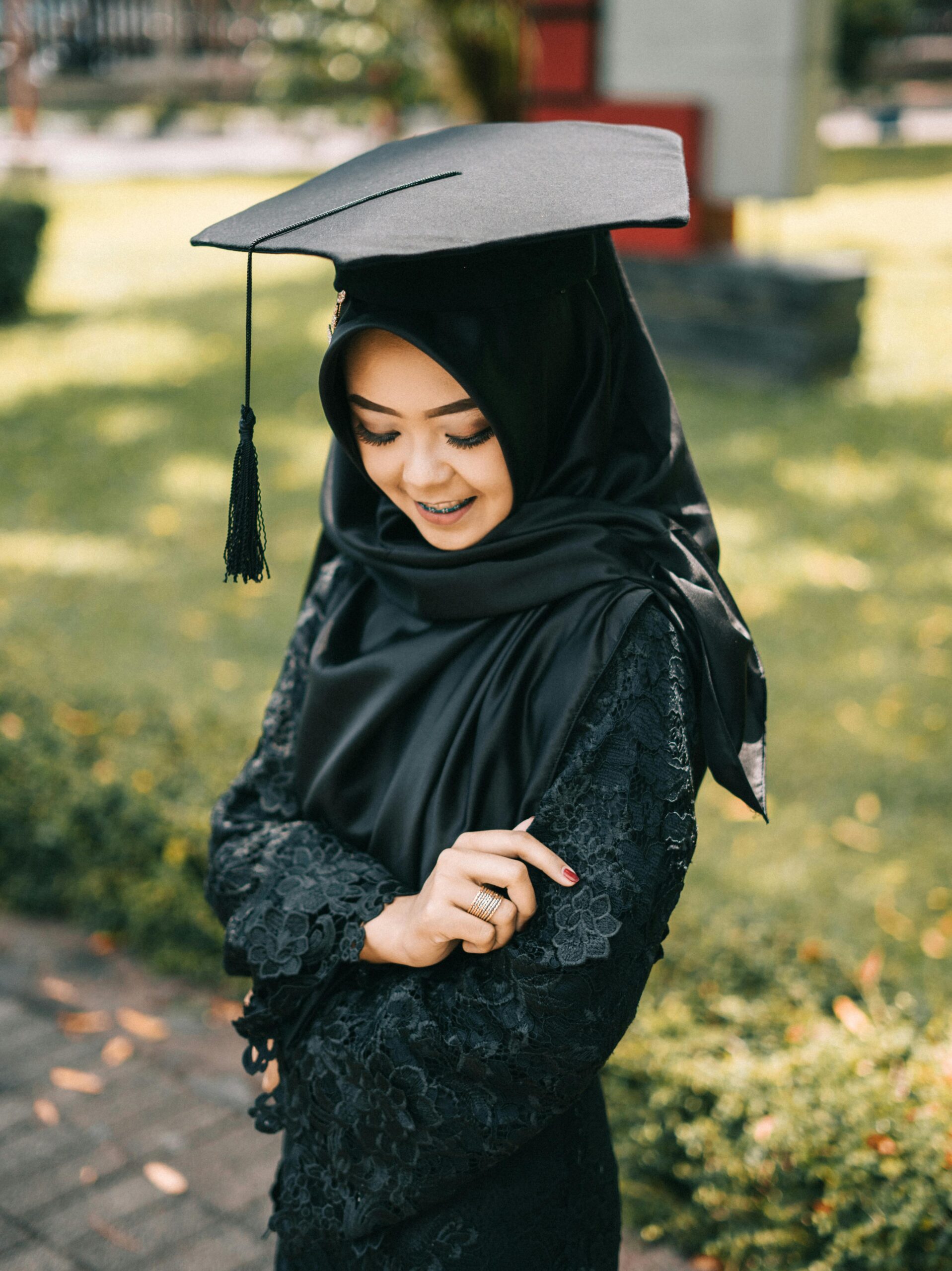 Tips Makeup Natural Wisuda