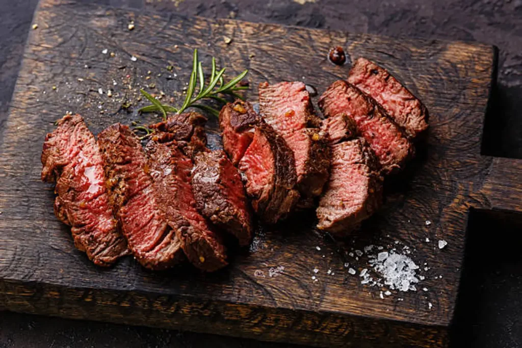 10 Manfaat Kesehatan dari Mengonsumsi Steak