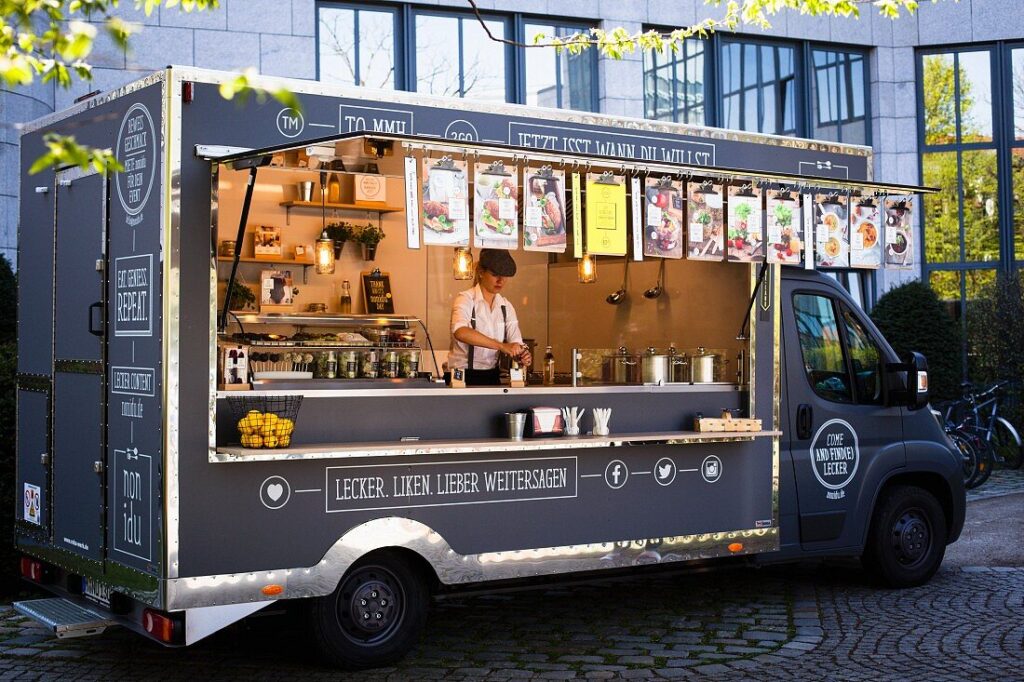 Food Truck vs. Restoran: Mana yang Lebih Menguntungkan?