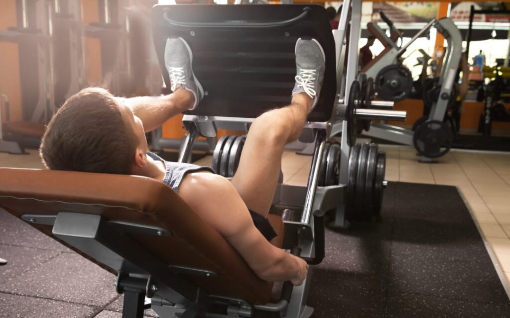 10 Cara Menggunakan Leg Press Machine untuk Latihan Kaki