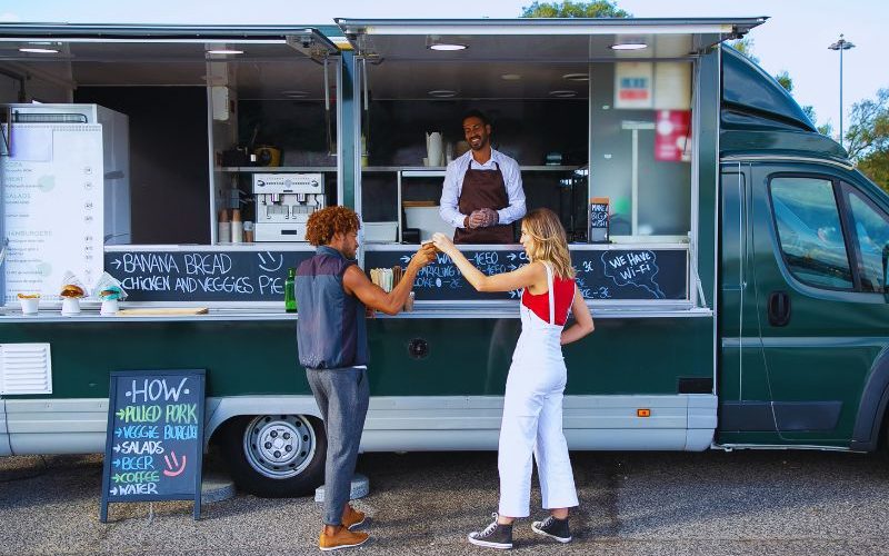 10 Resep Populer untuk Menu Food Truck yang Disukai Pelanggan