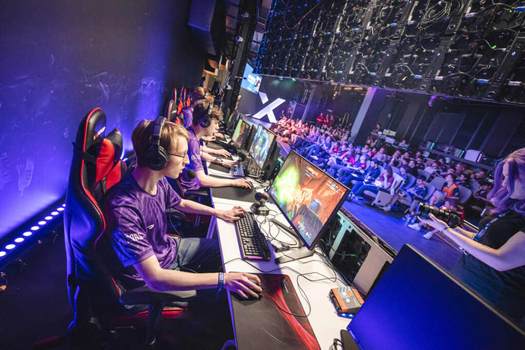 Panduan Menjadi Content Creator di Bidang Gaming