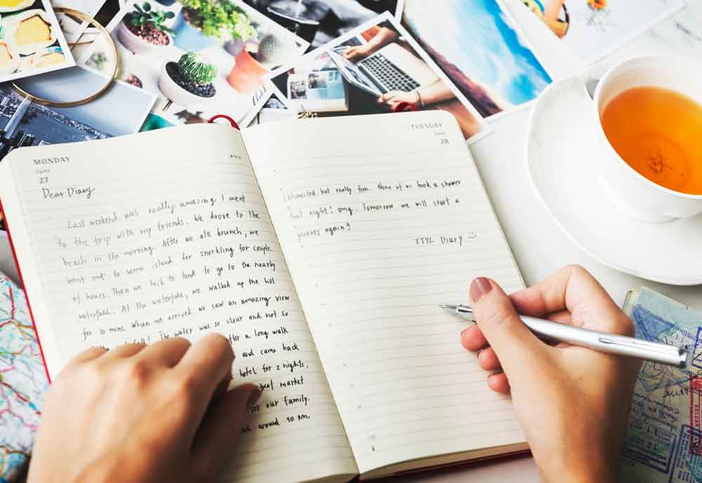 10 Ide Journaling untuk Mengeksplorasi Diri Sendiri