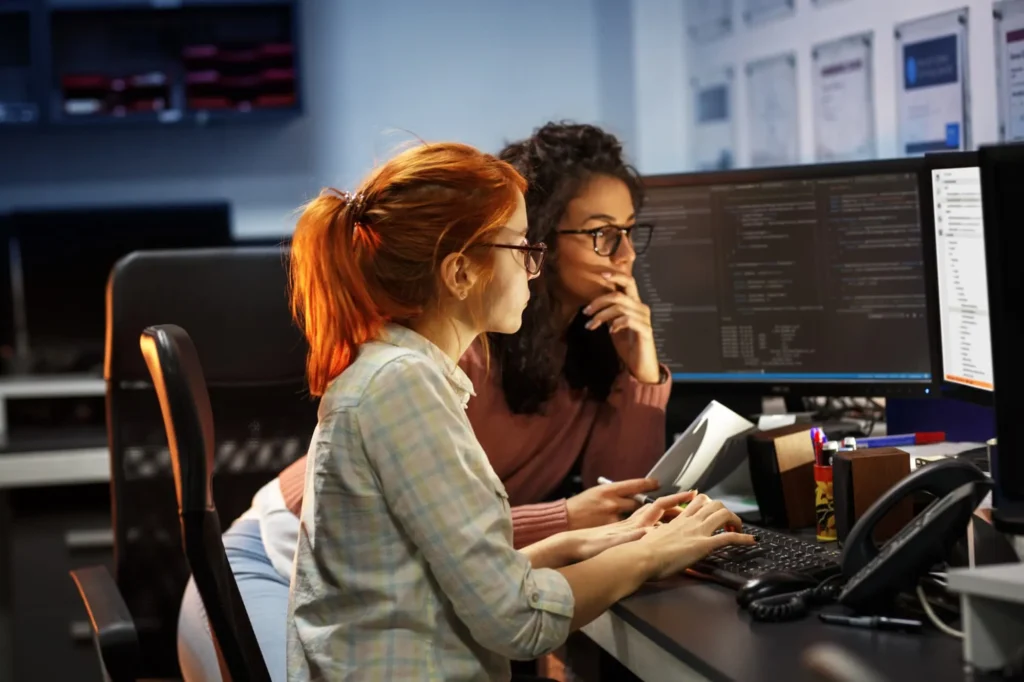 Kenali Perbedaan Front-End dan Back-End Developer