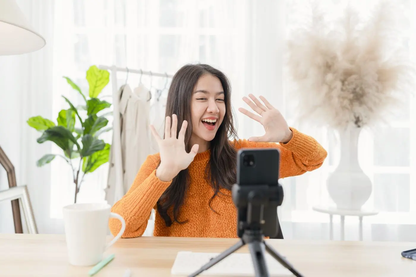 Cara Meningkatkan Penjualan dengan Shopee Live
