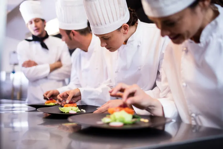 10 Skill yang Harus Dimiliki oleh Seorang Chef Profesional