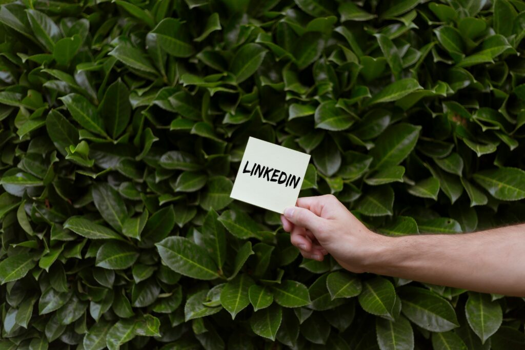Cara Menggunakan LinkedIn untuk Bisnis