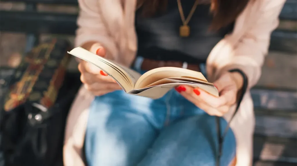 10 Novel Tentang Kehidupan yang Penuh Inspirasi