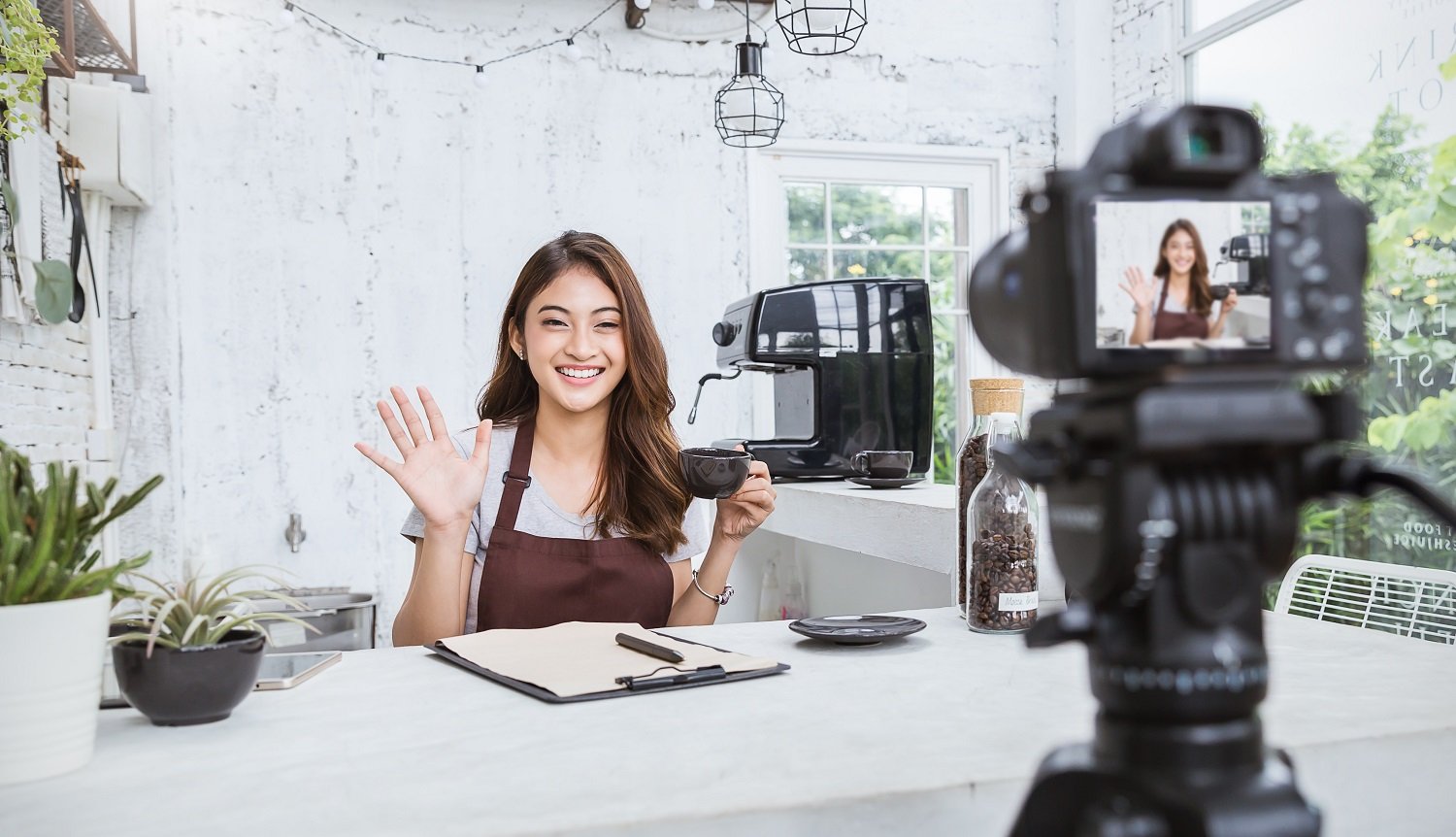 10 Tips Sukses Menjadi Vlogger Pemula