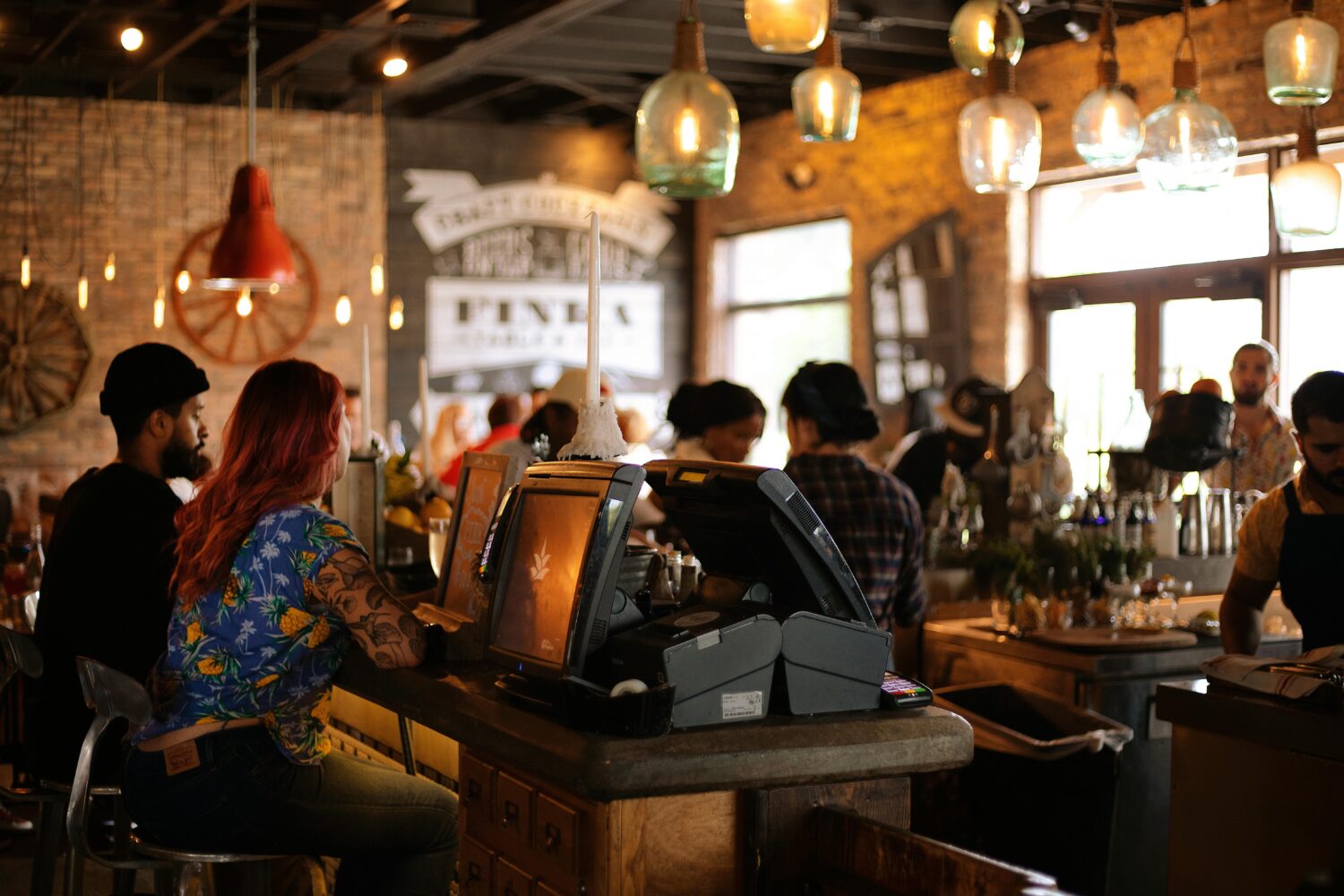 Strategi Pemasaran Bisnis Kafe