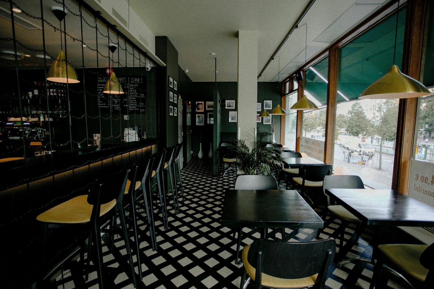 Ide Dekorasi Kafe