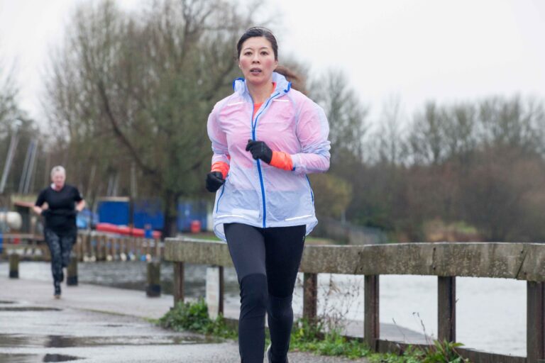 Cara Mengatur Napas Saat Jogging agar Tidak Mudah Lelah