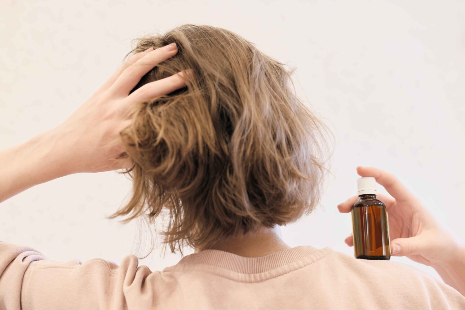 10 Rekomendasi Vitamin Rambut Terbaik untuk Rambut Rontok