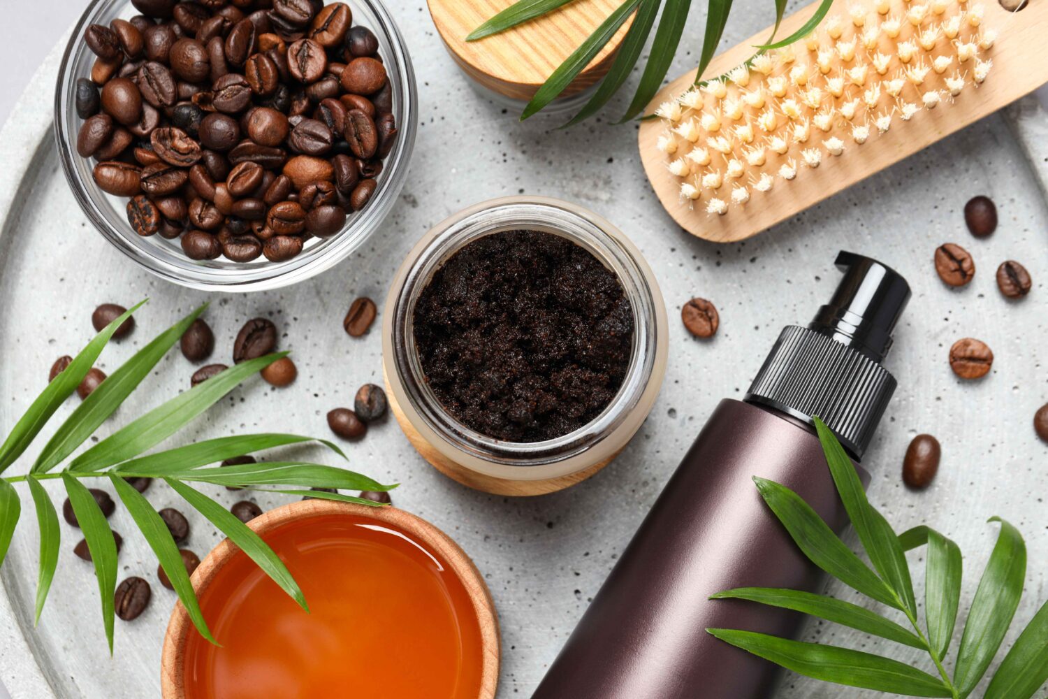 10 Bahan Alami yang Bisa Dicampur dengan Scrub Kopi