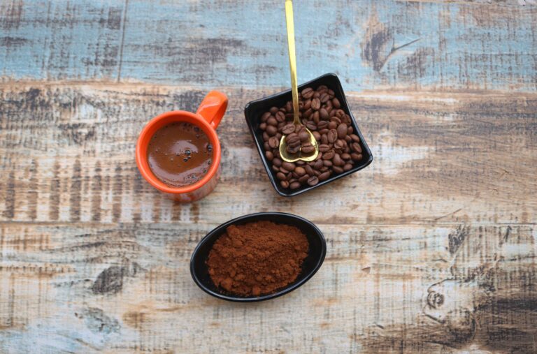 Cara Membuat Scrub Kopi Sendiri di Rumah dengan Mudah