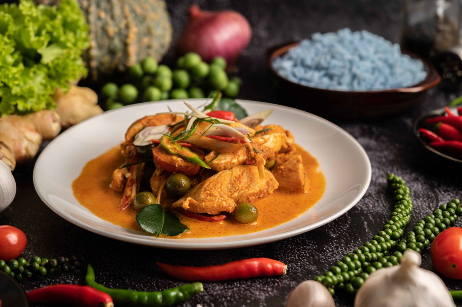 Lauk Pendamping Terbaik untuk Gulai Ayam Biar Makin Nikmat