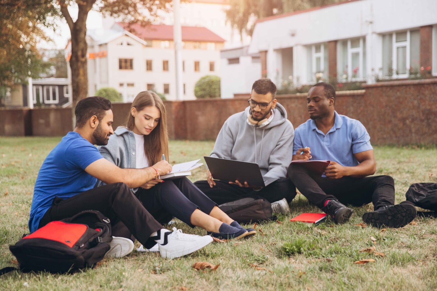 Pentingnya Membangun Networking sejak Kuliah