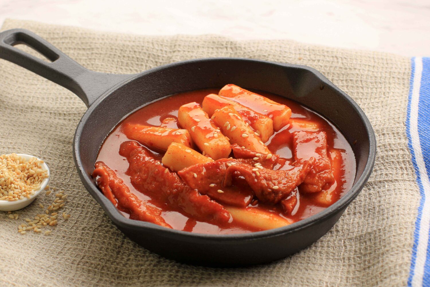 Cara Membuat Tteokbokki Rumahan dengan Rasa Otentik Korea