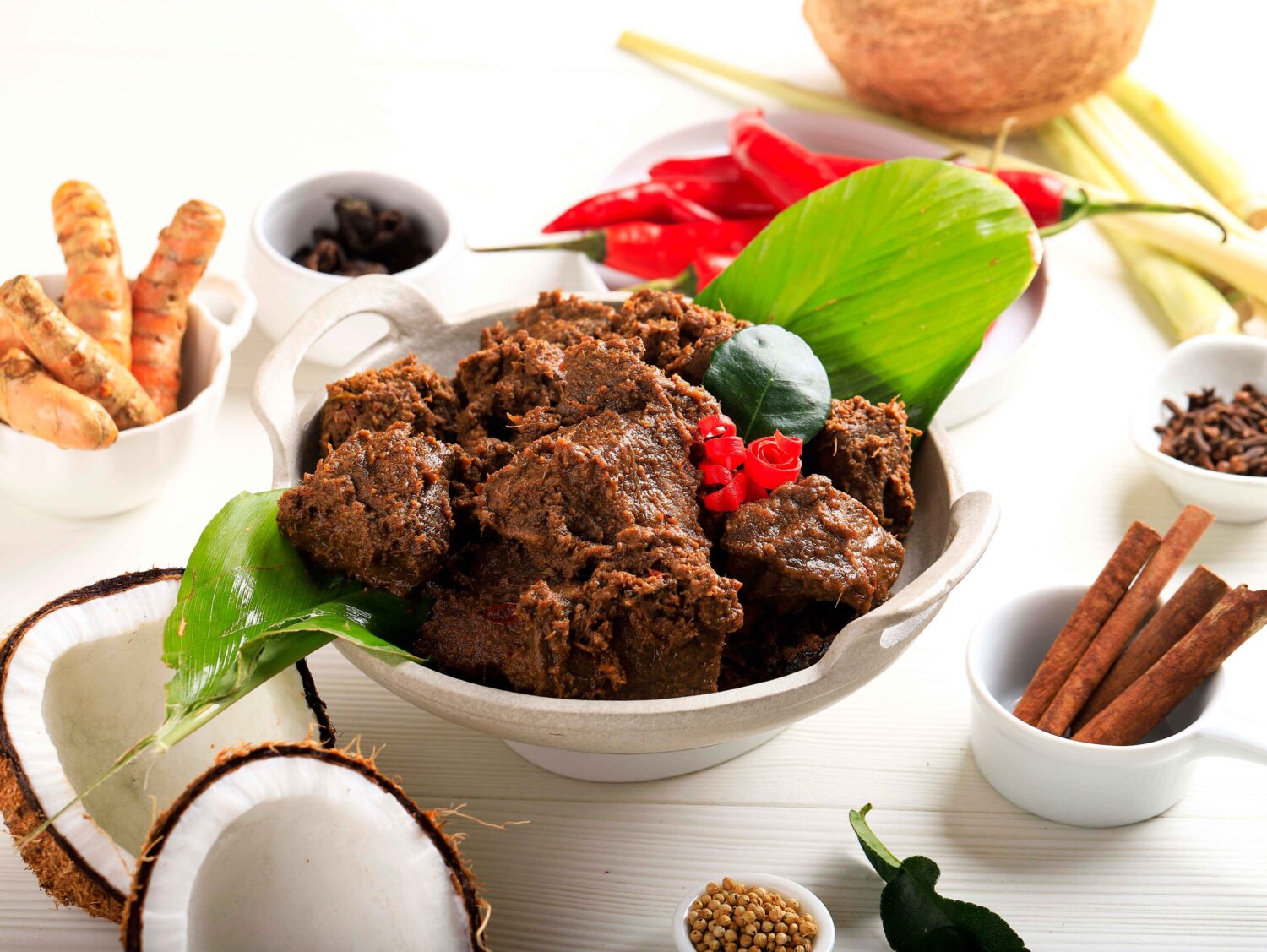 8 Bumbu Wajib Agar Rendang Semakin Lezat