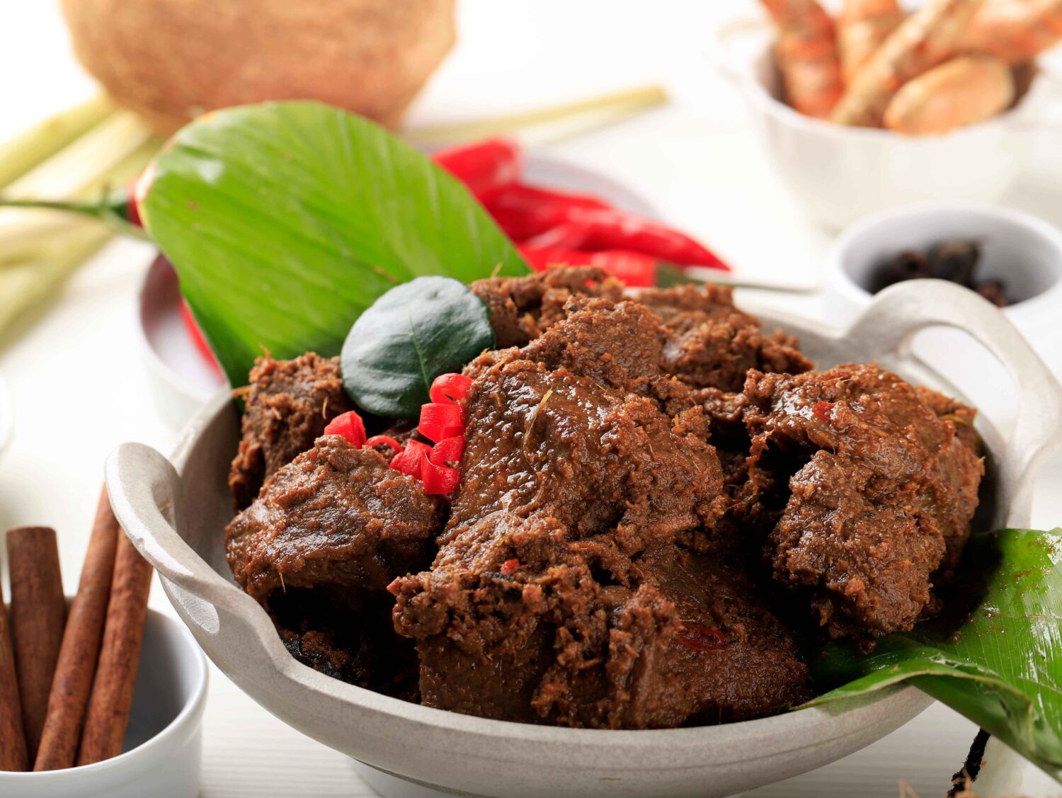 7 Kesalahan yang Sering Dilakukan Saat Memasak Rendang