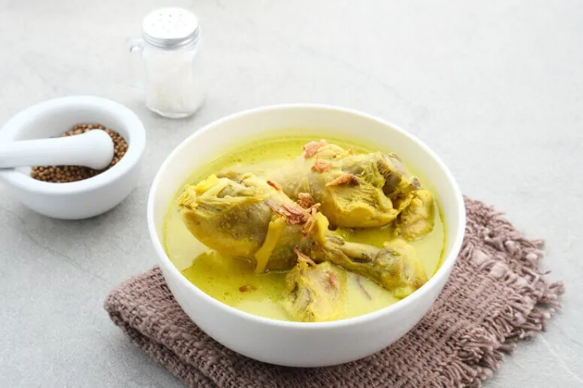 Resep Opor Ayam Kuning Spesial untuk Lebaran