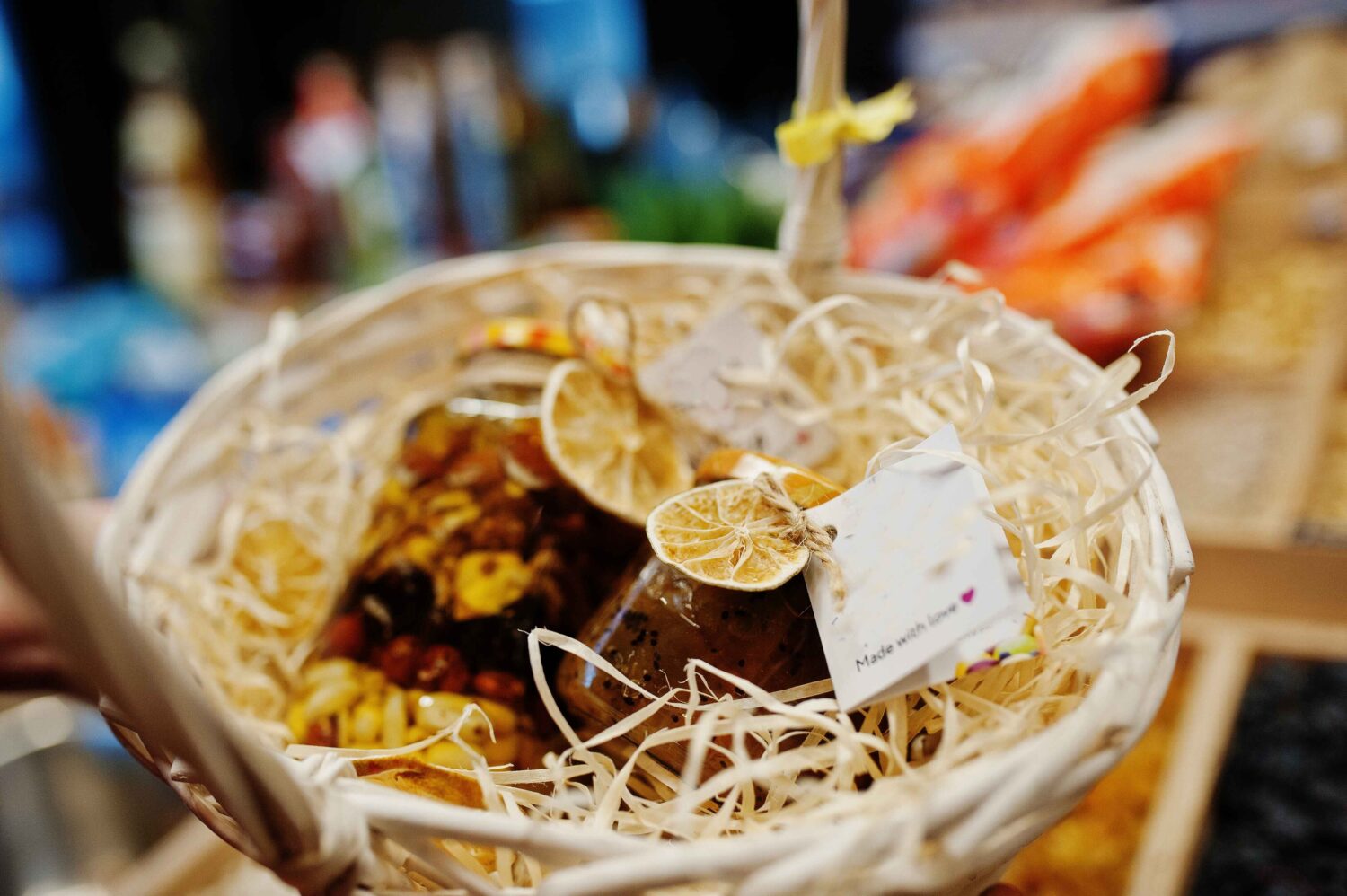 10 Ide Hampers Lebaran Kekinian yang Bisa Bikin Penerima Terharu