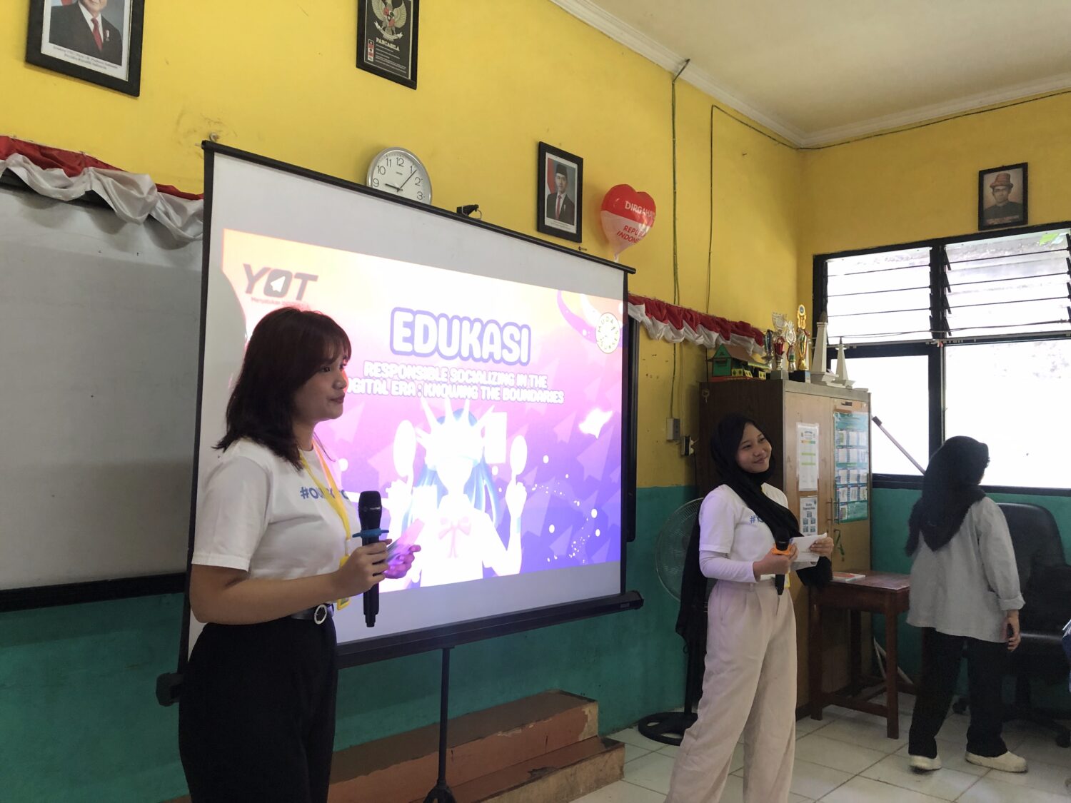 YOTers Jakarta Ajak Siswa SD Bangun Karakter Digital yang Positif