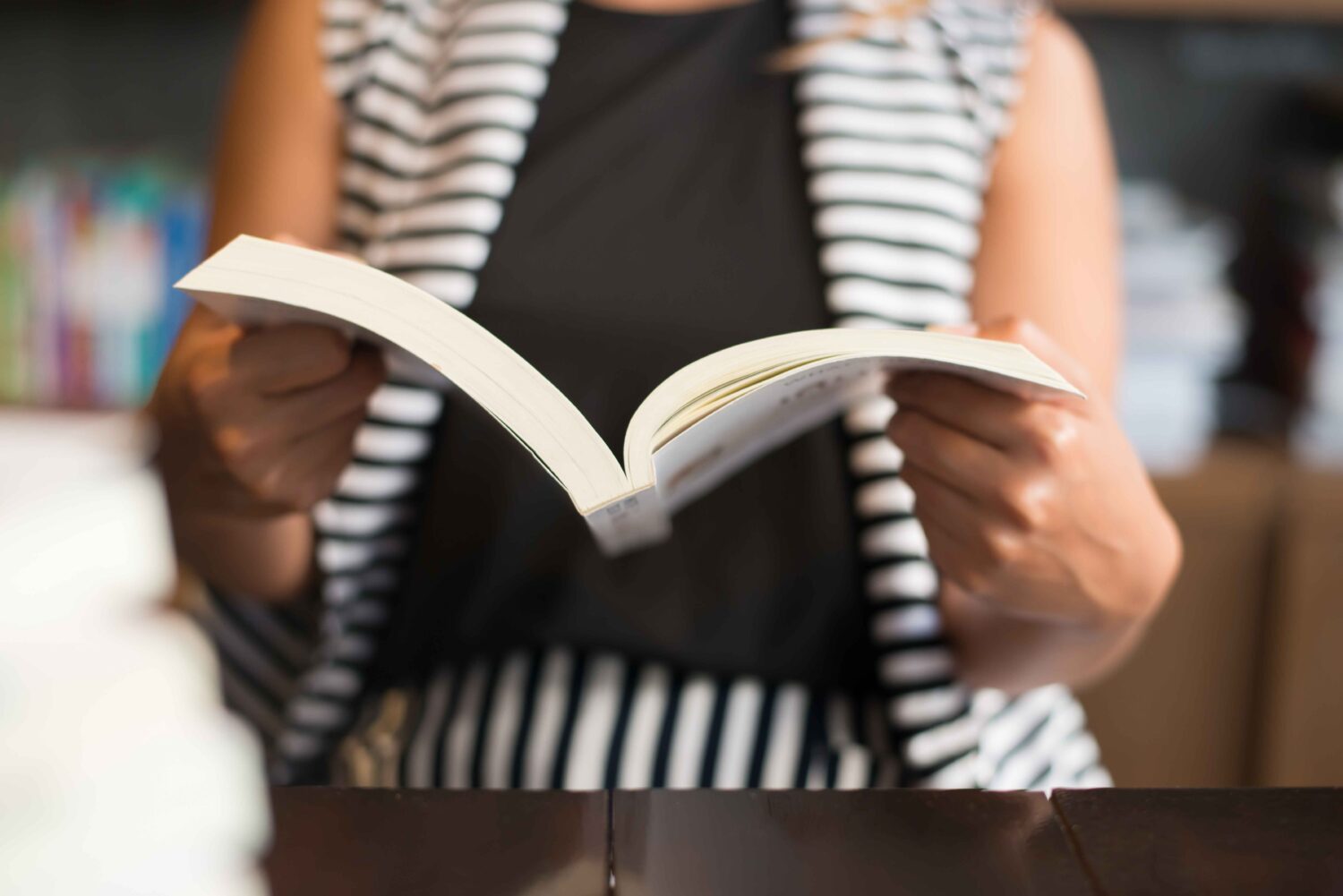 8 Buku yang Cocok Buat Kamu yang Lagi Diambang Quarter Life Crisis