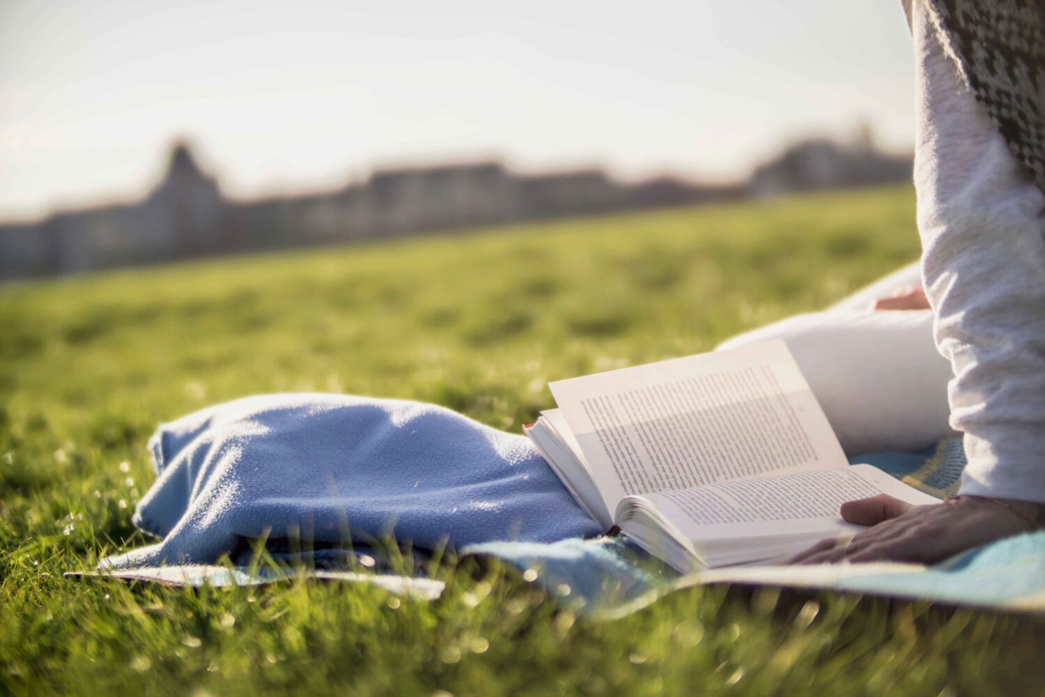 10 Buku Wajib Baca Sebelum Usia 30 Tahun