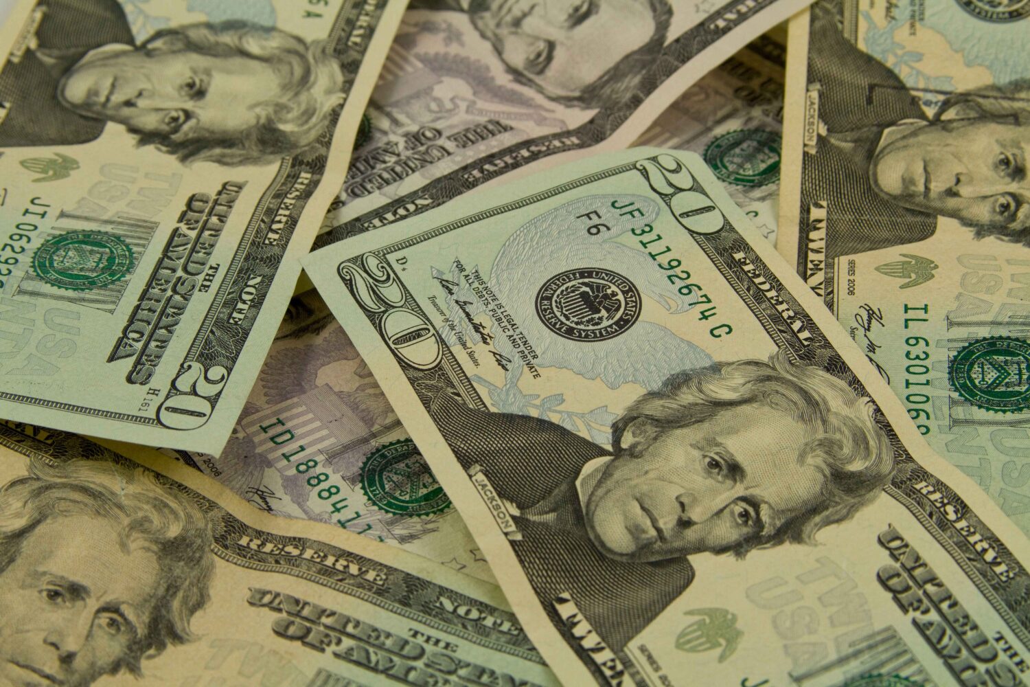 10 Faktor yang Menentukan Stabilitas Kurs Dolar bagi Eksportir