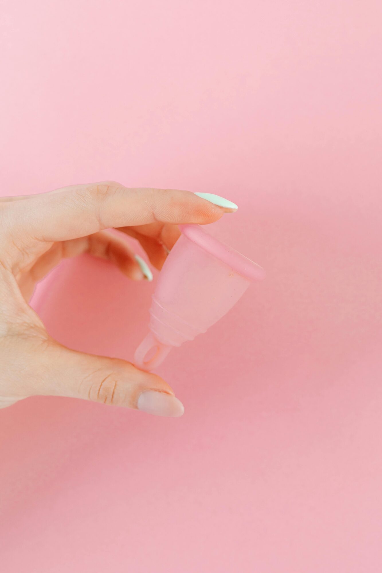 Kebiasaan yang Memperparah Nyeri Menstruasi