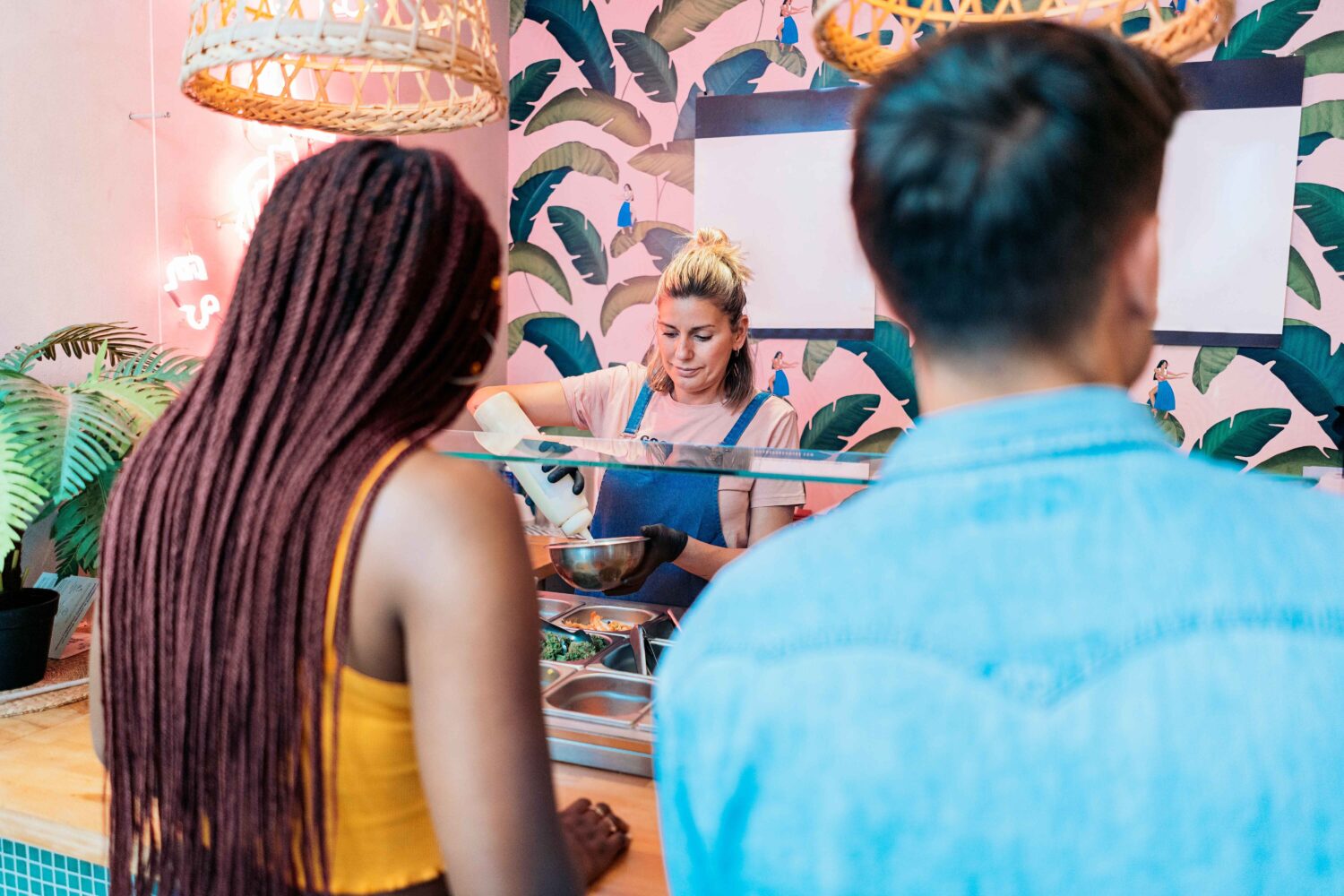 10 Side Hustle Terbaik untuk Pemula yang Ingin Tambahan Penghasilan