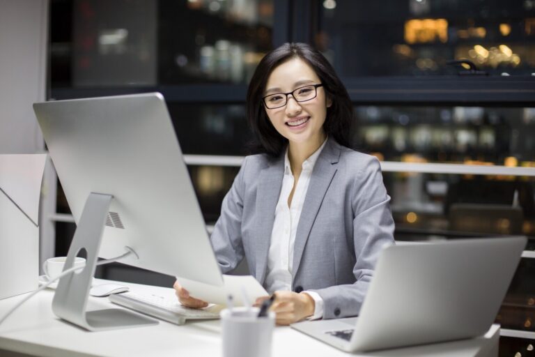 10 Tools Digital yang Bikin Pekerjaan Admin Jadi Lebih Mudah