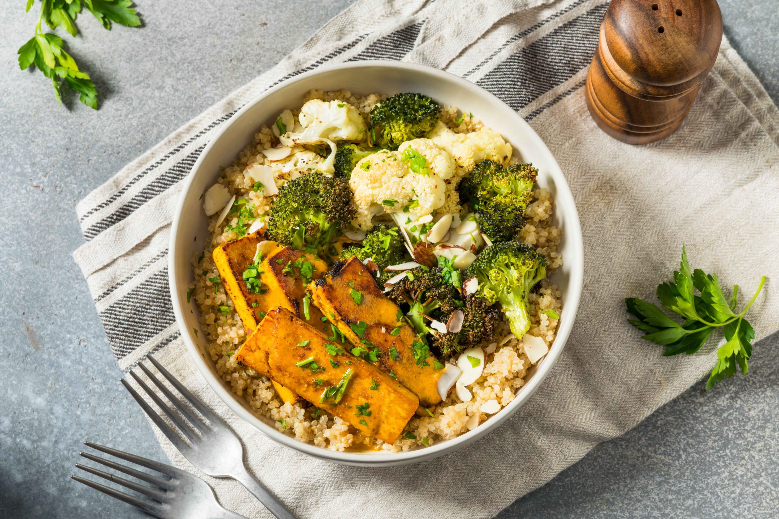 12 Resep Makanan Sehat untuk Anak Kos, Modal Rice Cooker Aja!