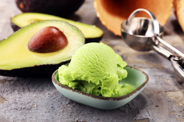 5 Cara Membuat Ice Cream Alpukat yang Creamy dan Kekinian