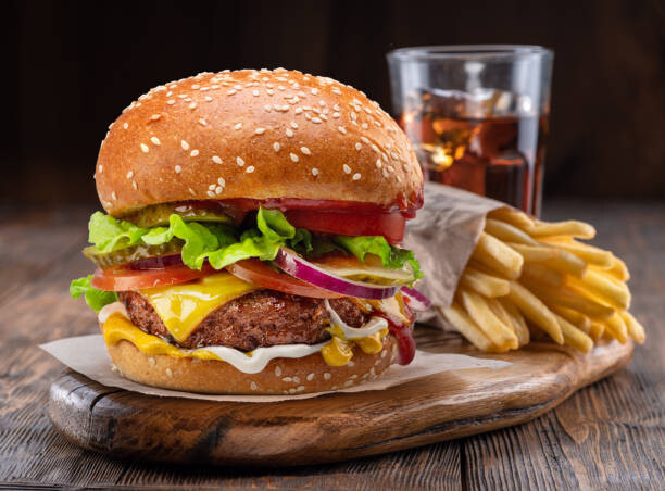 5 Cara Membuat Burger Homemade yang Lezat