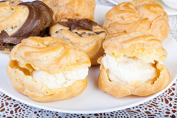 5 Cara Membuat Kue Sus, Camilan Lembut Isi Krim yang Bikin Nagih!