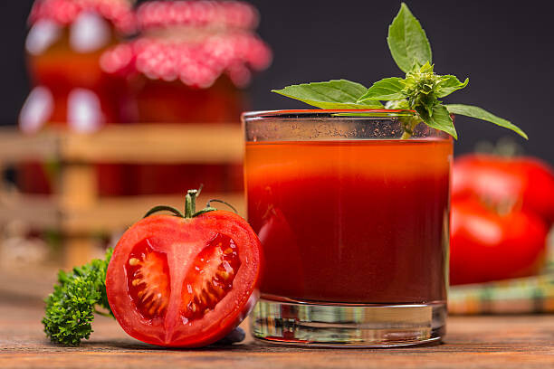 5 Cara Membuat Jus Tomat yang Segar dan Kaya Manfaat untuk Anak Muda