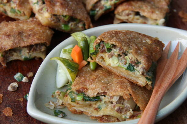 5 Cara Membuat Martabak Asin: Camilan Gurih